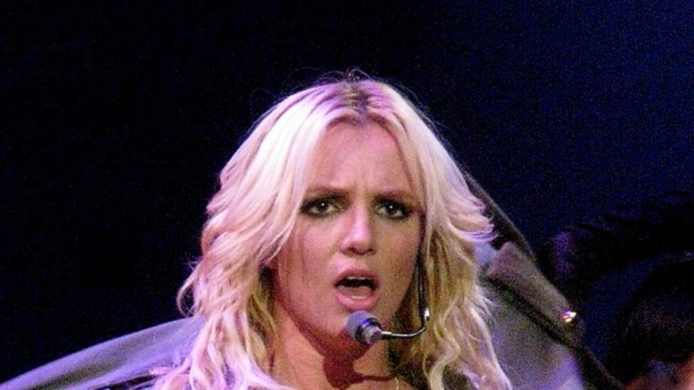 Britney Spears, Il Padre Rompe Il Silenzio: "Non Sapete Nulla, Ecco La ...