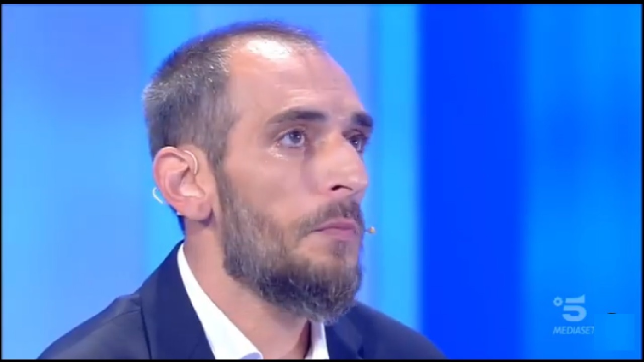 Alessandro a C'è Posta per Te su Canale 5