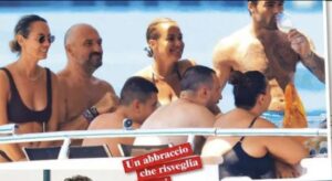 Sonia Bruganelli e Angelo Madonia brindano insieme alla famiglia di lui