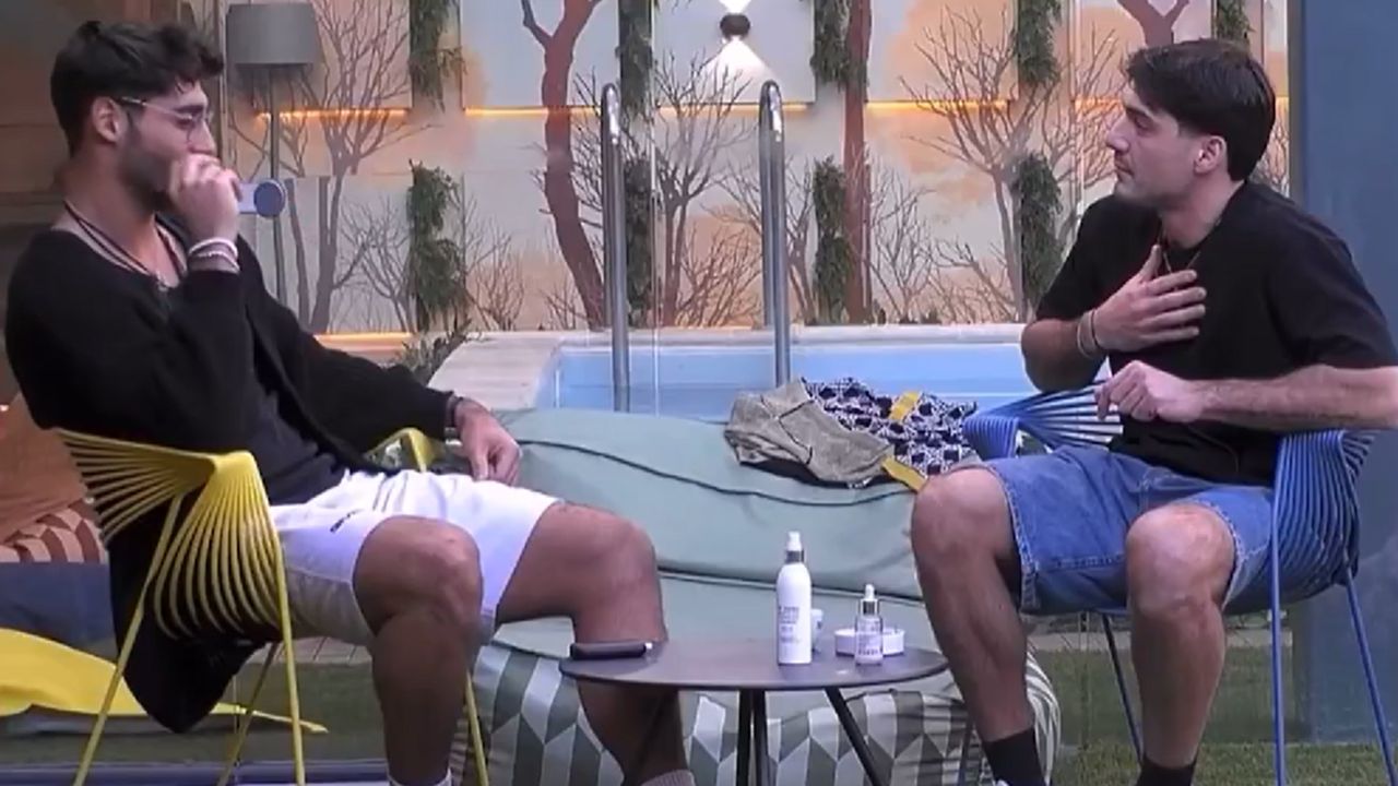 Lorenzo e Javier si confrontano al Grande Fratello